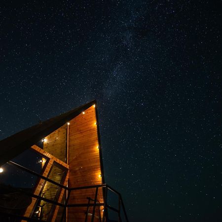 A Pisc Hotel Vatra Moldoviţei Buitenkant foto